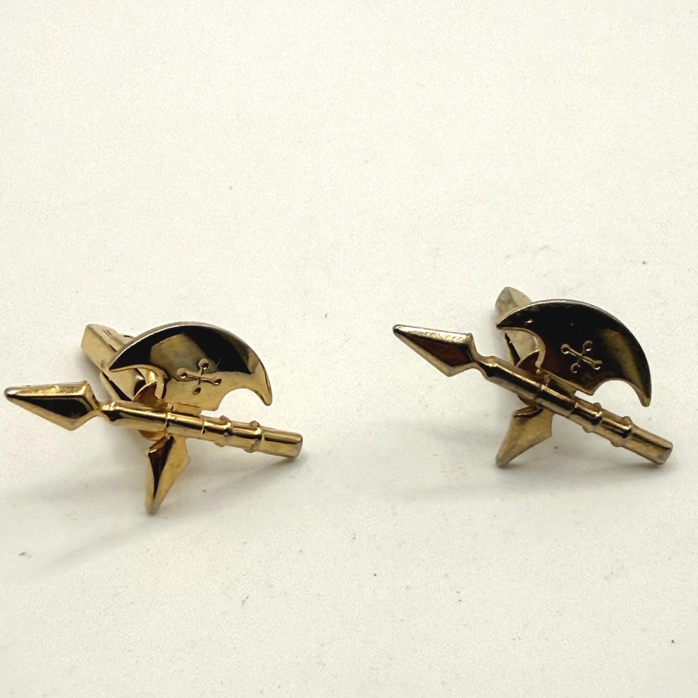 Vintage Hickok USA Gold Tone Battle Axe and Spear Novelty Cufflinks Mens